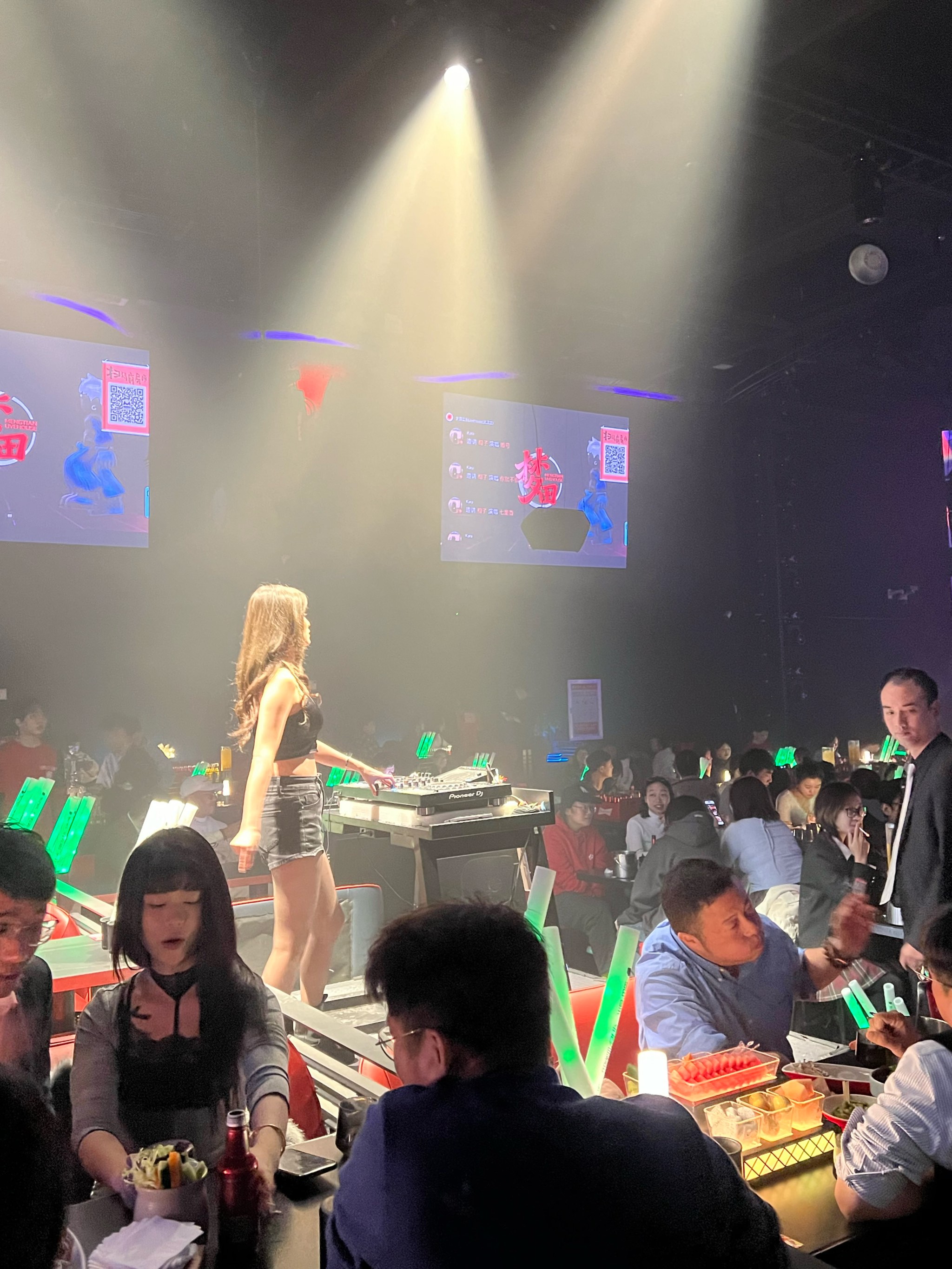 镇江商务KTV中低端区别-丹阳市ktv预定